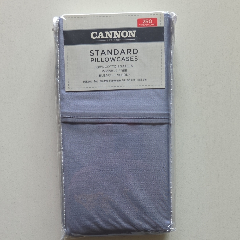 *NWT* Cannon Standard Pillowcases – 2 Pack – Light Blue